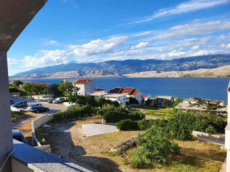 Apartman Dora Apartment Pag Town Exterior photo